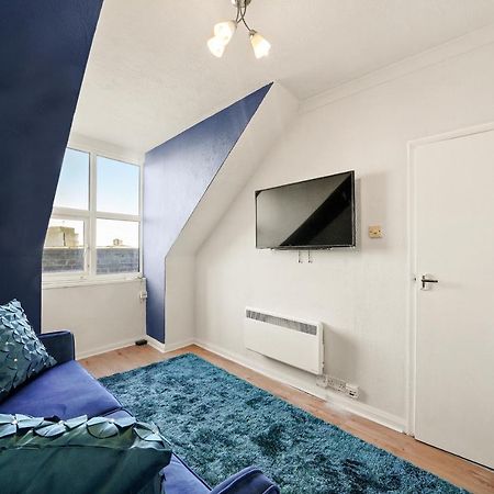 チャタム2 Bed Central Hub In Medwayアパートメント エクステリア 写真