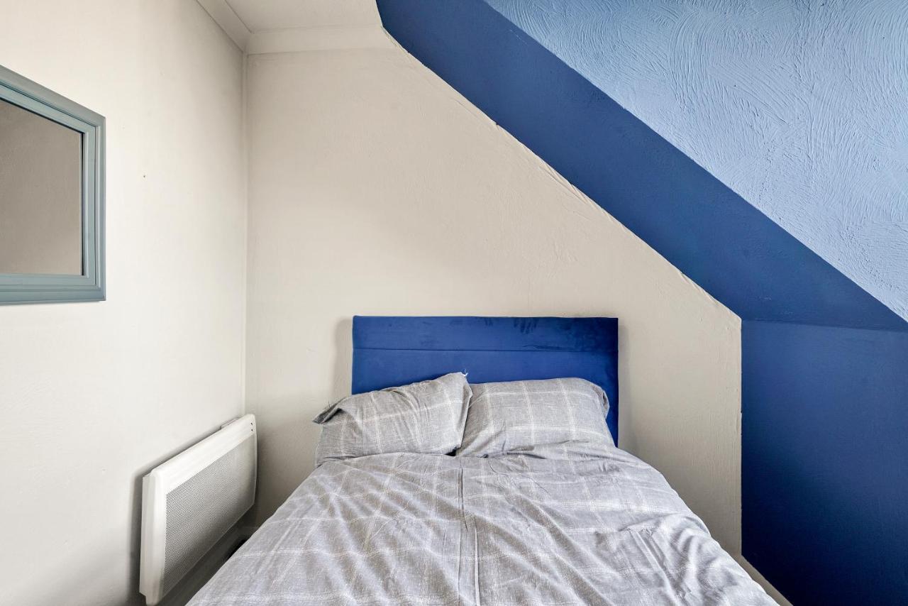 チャタム2 Bed Central Hub In Medwayアパートメント エクステリア 写真